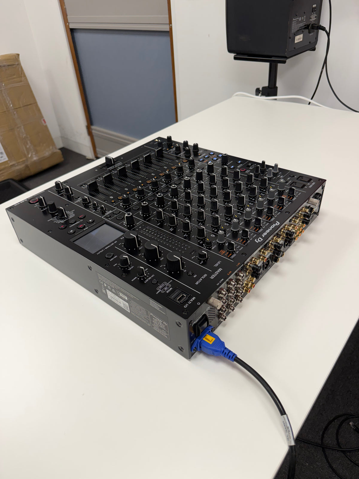 Pioneer DJM-V10 Pro DJ Mixer