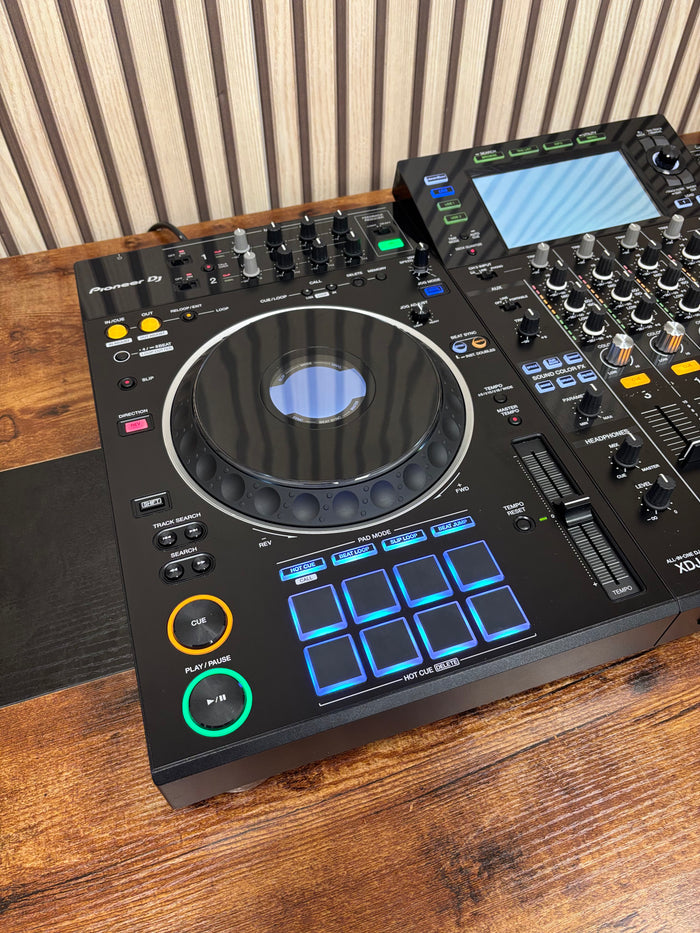 Pioneer XDJ-XZ 4-Channel Standalone DJ Controller
