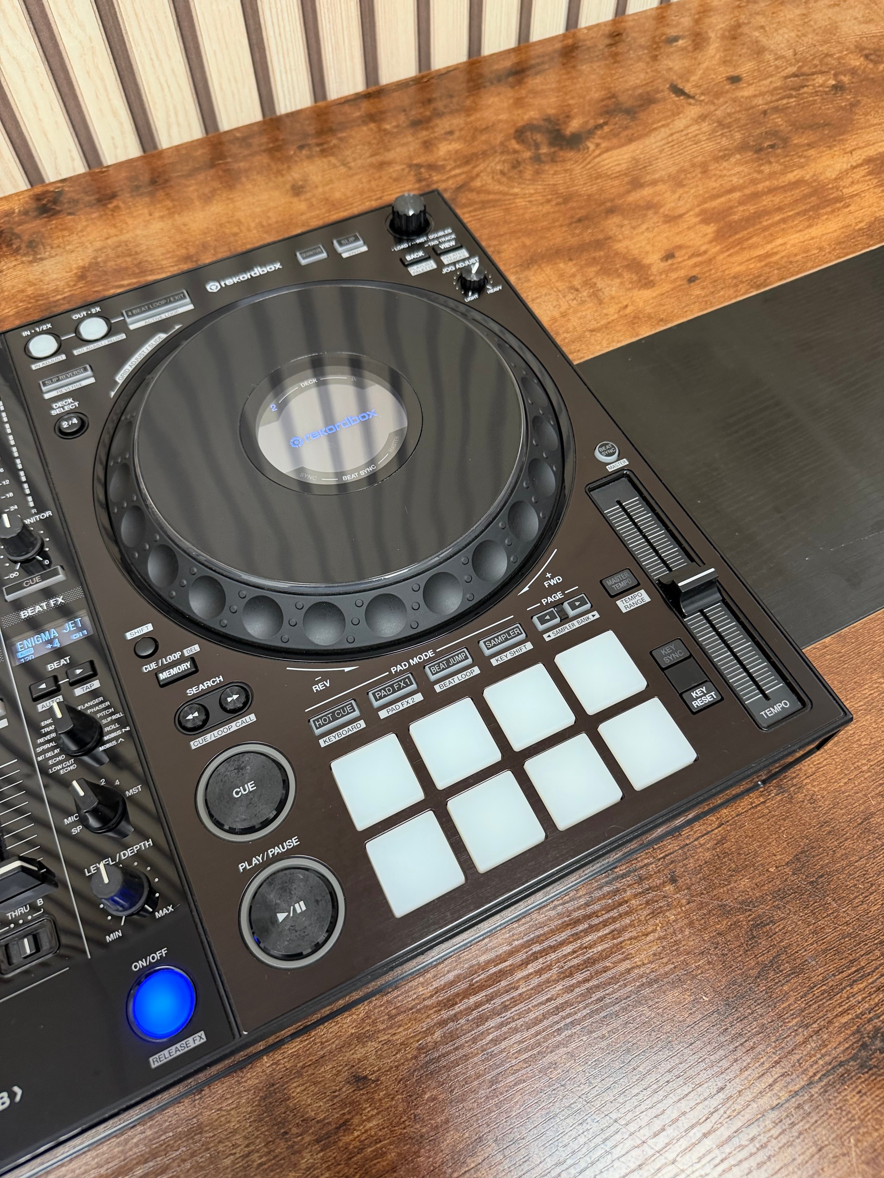Pioneer DDJ-1000 4-Channel DJ Controller