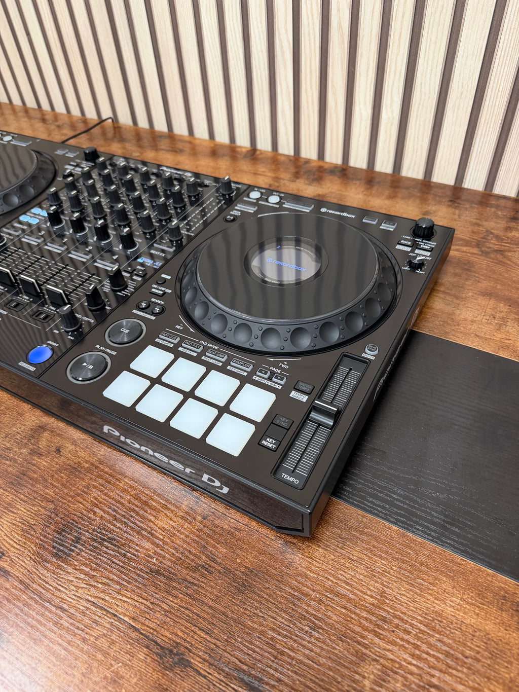 Pioneer DDJ-1000 4-Channel DJ Controller