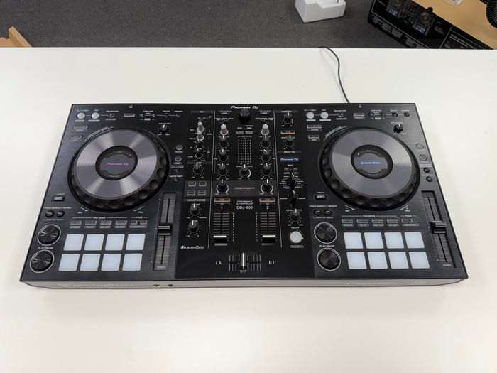 Pioneer DDJ-800 DJ Controller