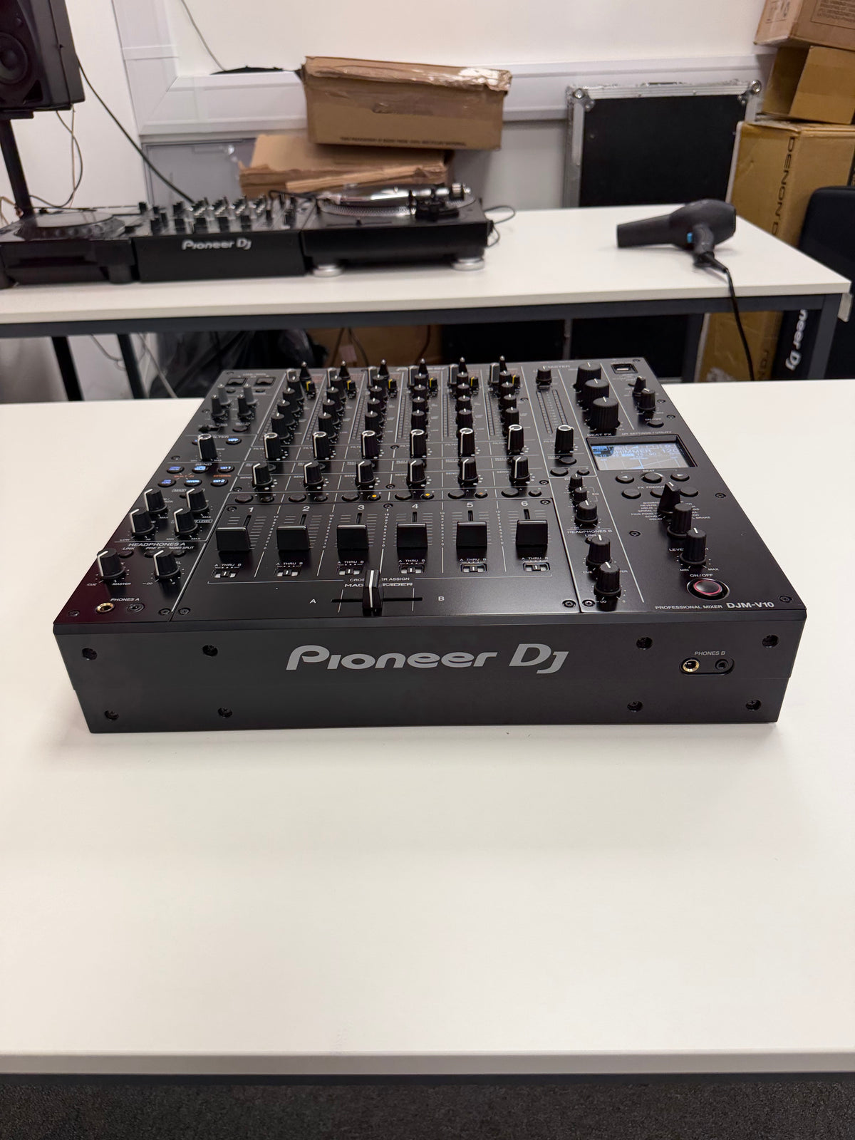 Pioneer DJM-V10 Pro DJ Mixer