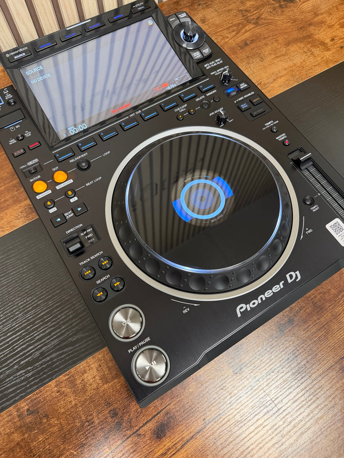 Pioneer CDJ-3000 Pro DJ Turntable