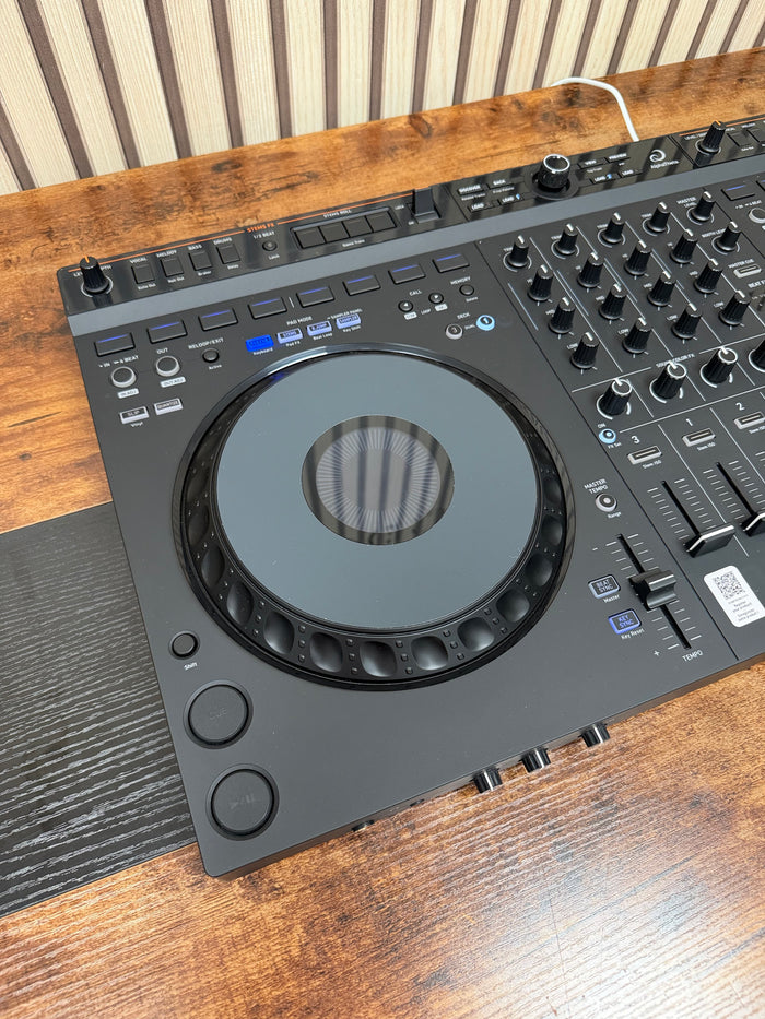 AlphaTheta DDJ-GRV6 4-Channel DJ Controller