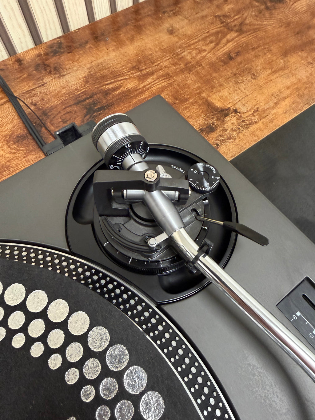 Technics SL-1210MK2 Turntable
